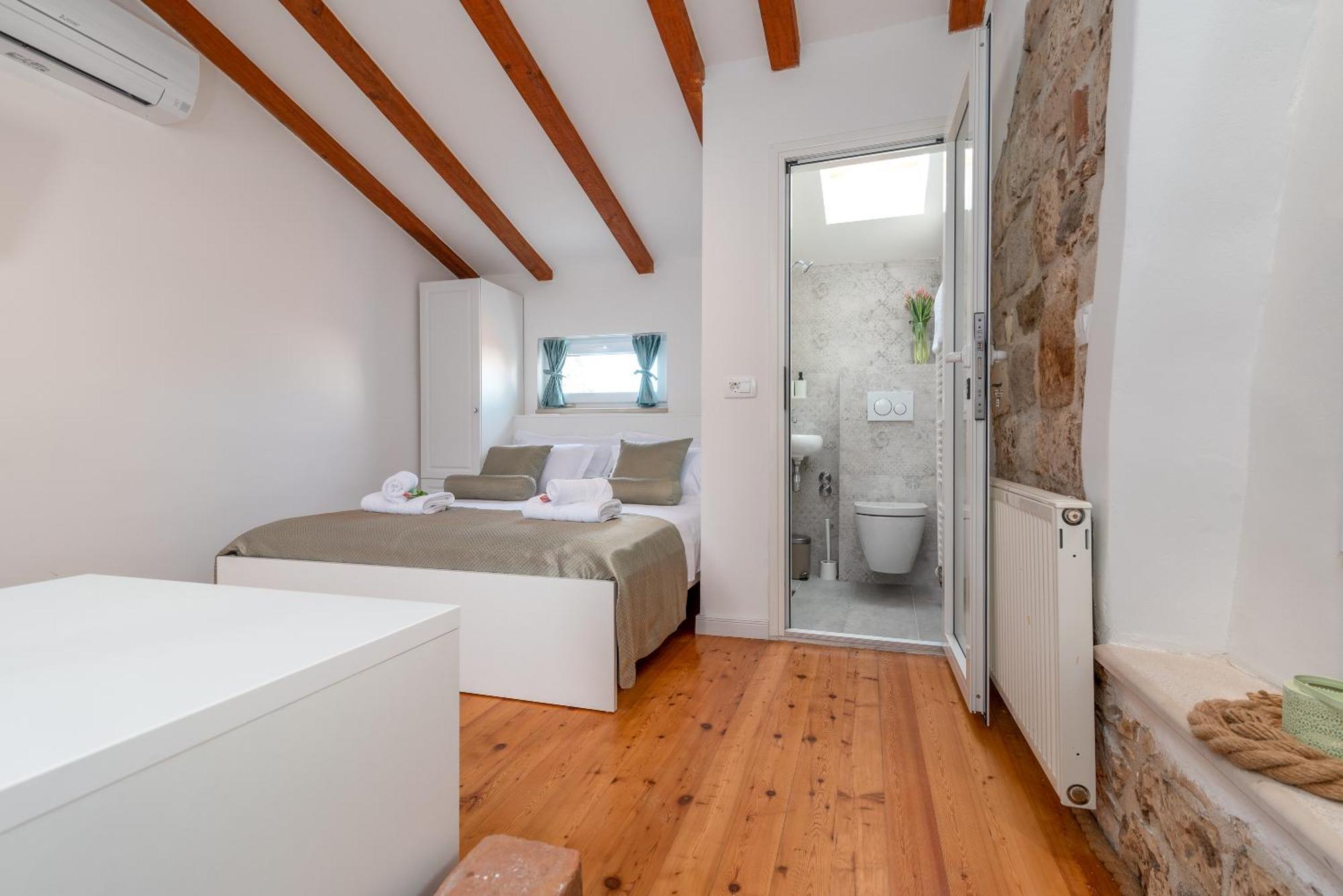 Villa Manero Trogir Exterior foto