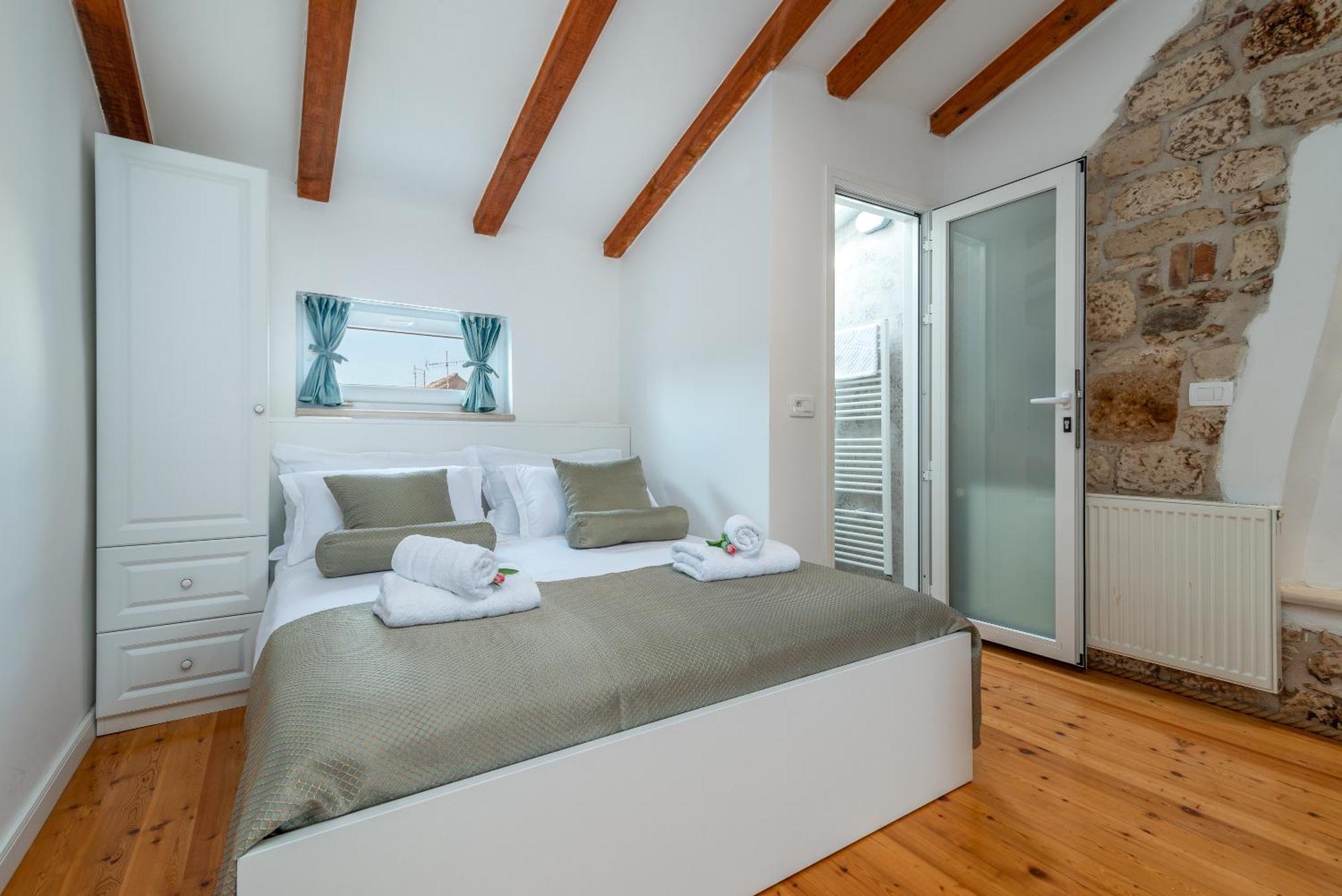 Villa Manero Trogir Exterior foto